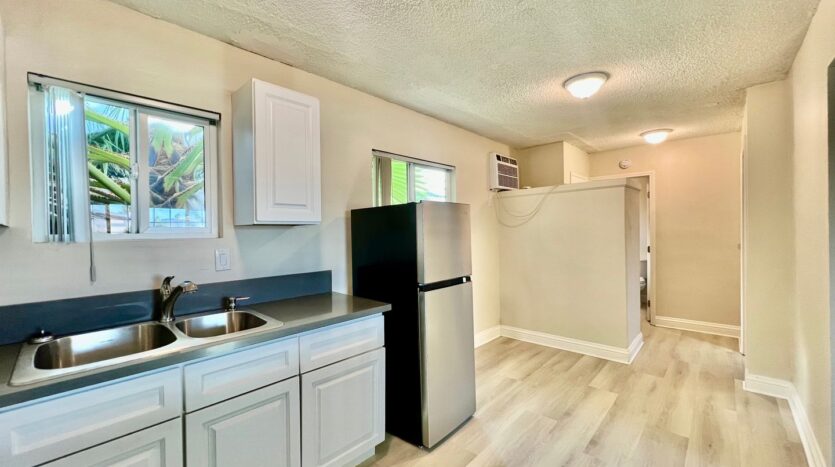 45371 Park Street - Unit 1 - Indio - California - 1 bed, 1 bath rental property