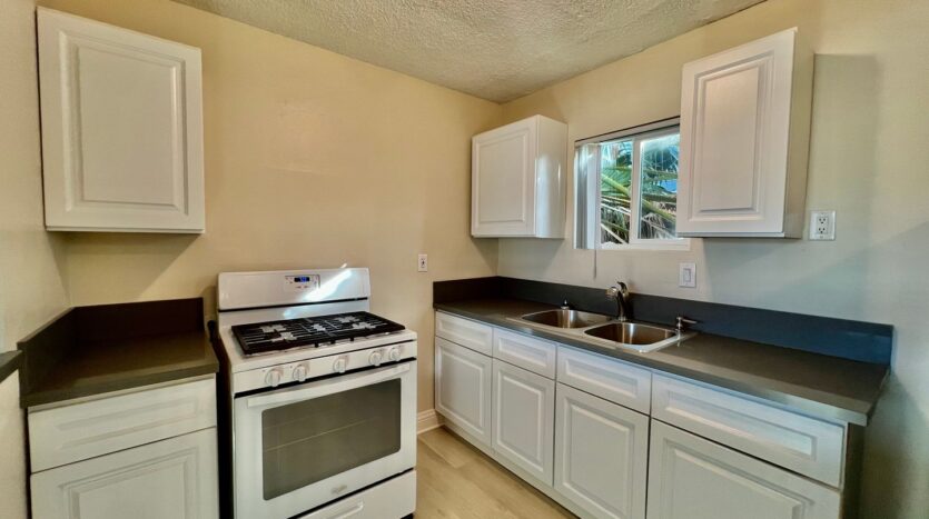 45371 Park Street - Unit 1 - Indio - California - 1 bed, 1 bath rental property