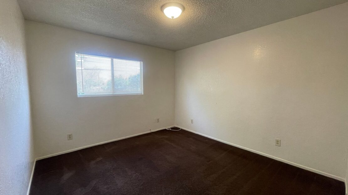 45444 10th St West - Lancaster - California - 1 bed, 1 bath rental property