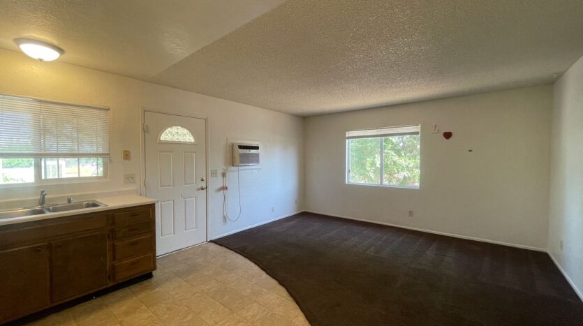 45444 10th St West - Lancaster - California - 1 bed, 1 bath rental property