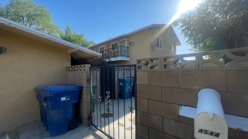 45444 10th St West - Lancaster - California - 1 bed, 1 bath rental property