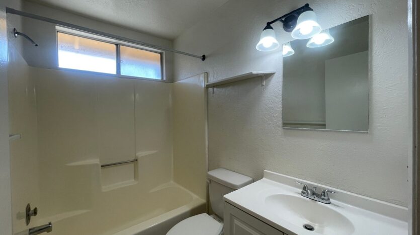 45444 10th St West - Lancaster - California - 1 bed, 1 bath rental property