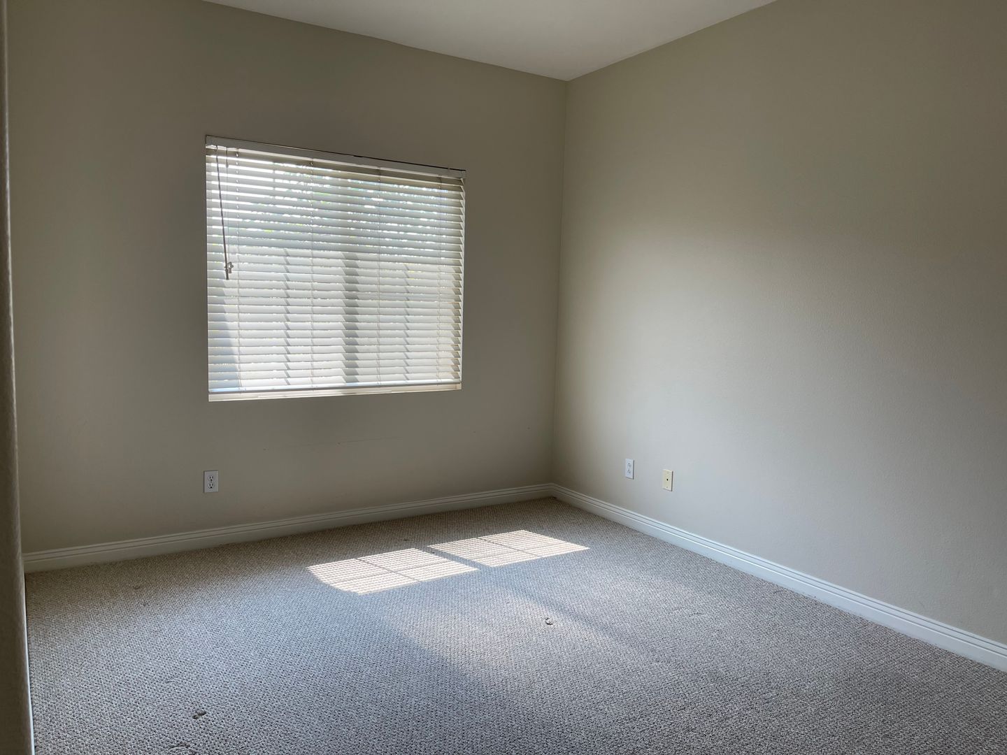 462 Calle Veracruz - Thousand Oaks - California - 4 bed, 3 bath rental property