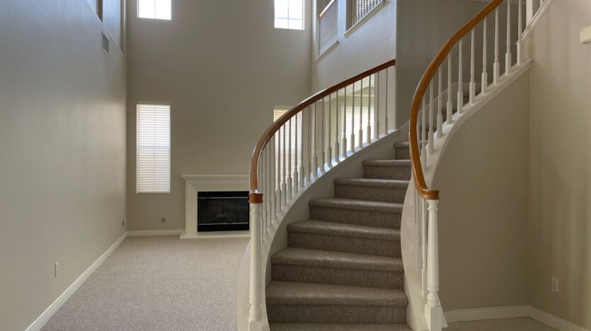 462 Calle Veracruz - Thousand Oaks - California - 4 bed, 3 bath rental property