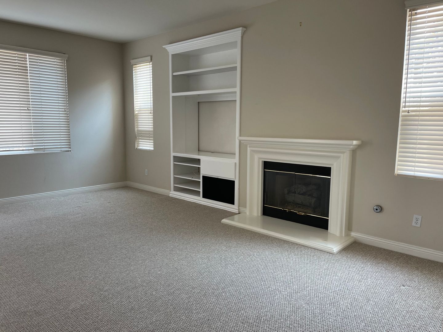 462 Calle Veracruz - Thousand Oaks - California - 4 bed, 3 bath rental property