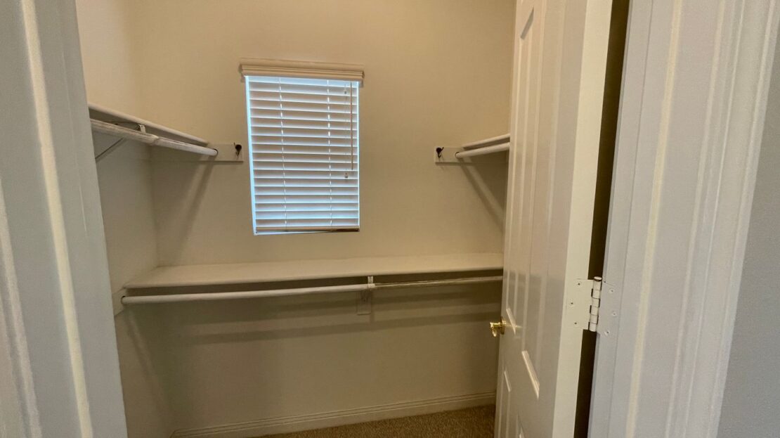 462 Calle Veracruz - Thousand Oaks - California - 4 bed, 3 bath rental property