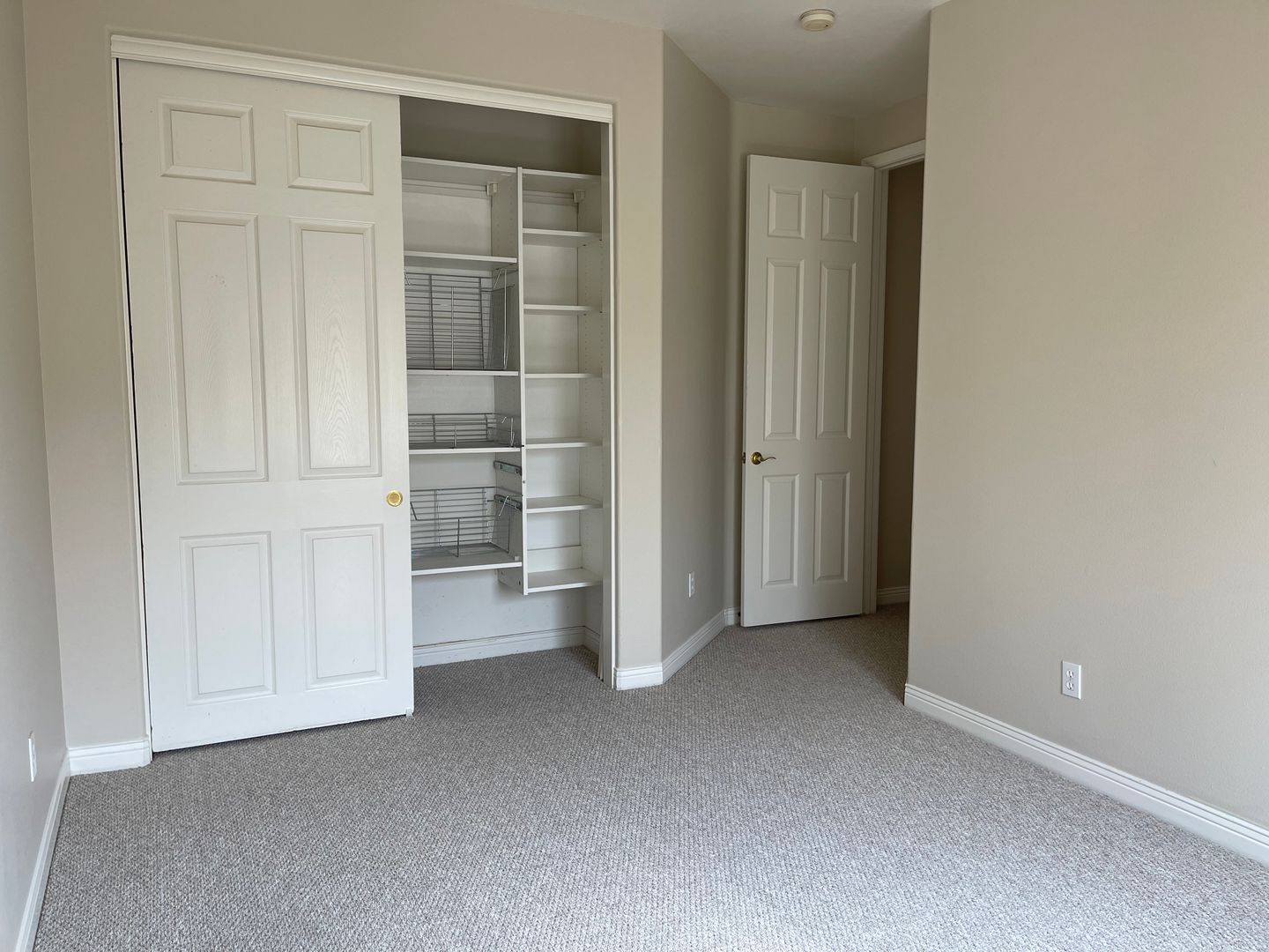 462 Calle Veracruz - Thousand Oaks - California - 4 bed, 3 bath rental property