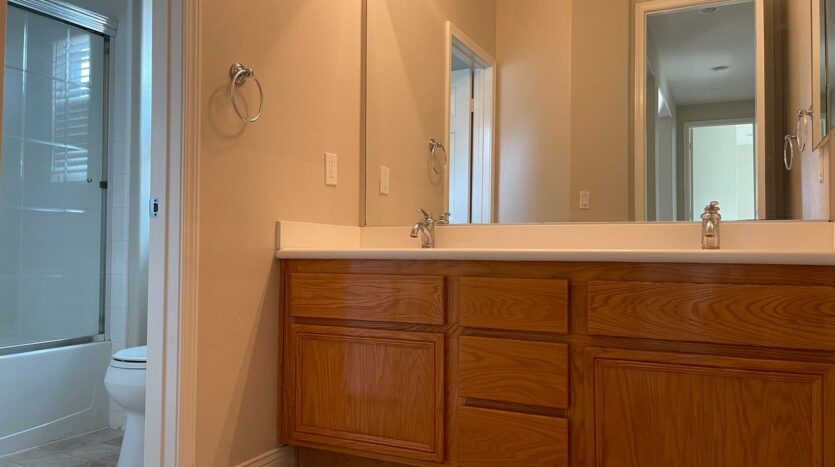 462 Calle Veracruz - Thousand Oaks - California - 4 bed, 3 bath rental property