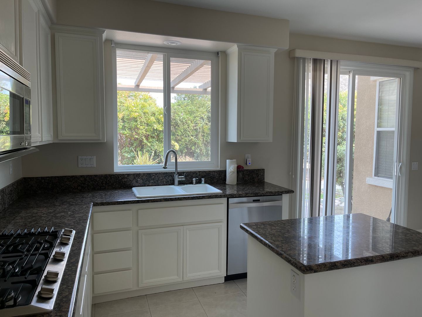 462 Calle Veracruz - Thousand Oaks - California - 4 bed, 3 bath rental property