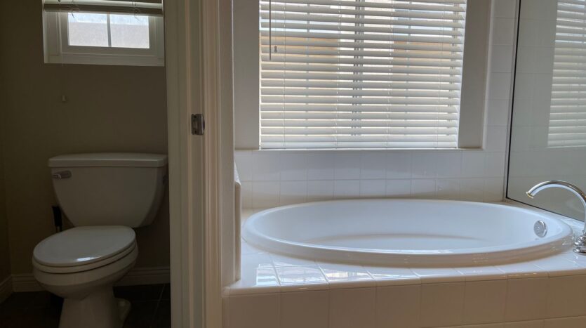 462 Calle Veracruz - Thousand Oaks - California - 4 bed, 3 bath rental property