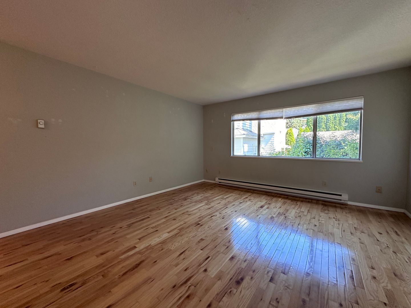 4620 NE Broadway Street - Portland - Oregon - 1 bed, 1 bath rental property