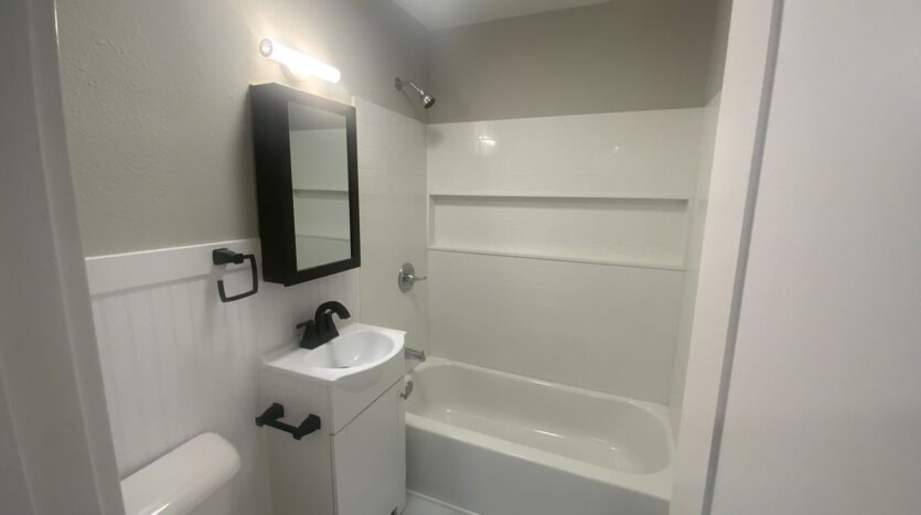 4700 124th St Ct SW - Lakewood - Washington - 2 bed, 1 bath rental property