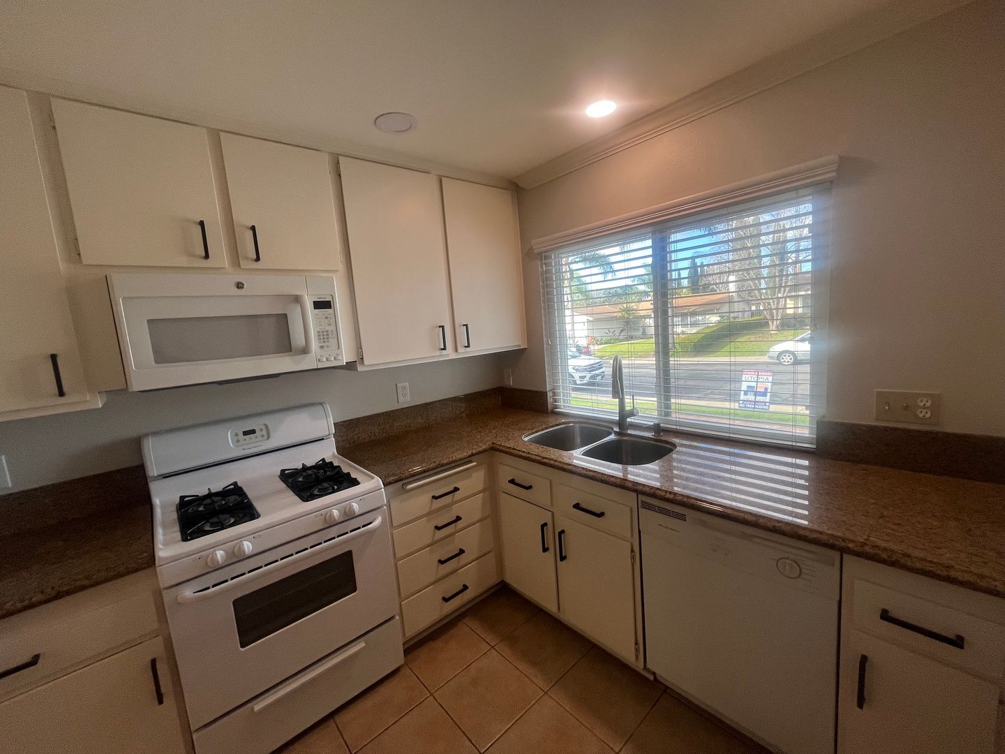 4710 Via Loma Linda - Yorba Linda - California - 3 bed, 2 bath rental property