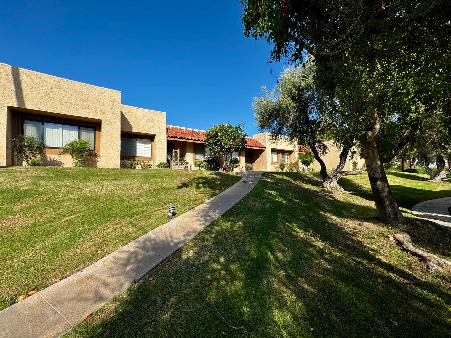 47660 Desert Sage  Ct  - Palm Desert - California - 2 bed, 2 bath rental property