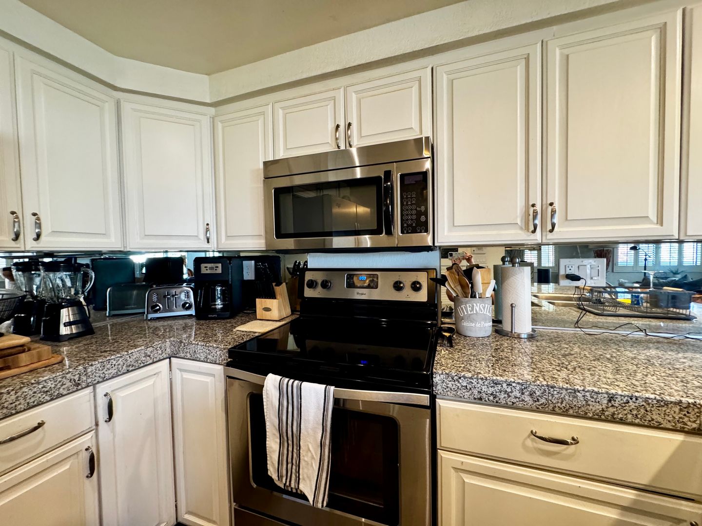 47660 Desert Sage  Ct  - Palm Desert - California - 2 bed, 2 bath rental property