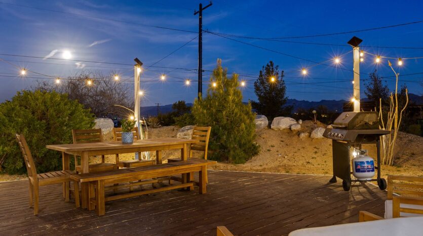 4835 Avenida La Flora Desierta  - Joshua Tree - California - 3 bed, 2 bath rental property
