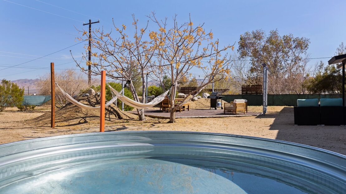 4835 Avenida La Flora Desierta  - Joshua Tree - California - 3 bed, 2 bath rental property