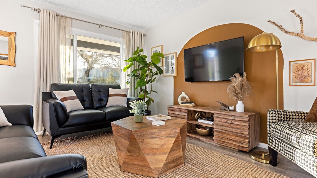 4835 Avenida La Flora Desierta  - Joshua Tree - California - 3 bed, 2 bath rental property