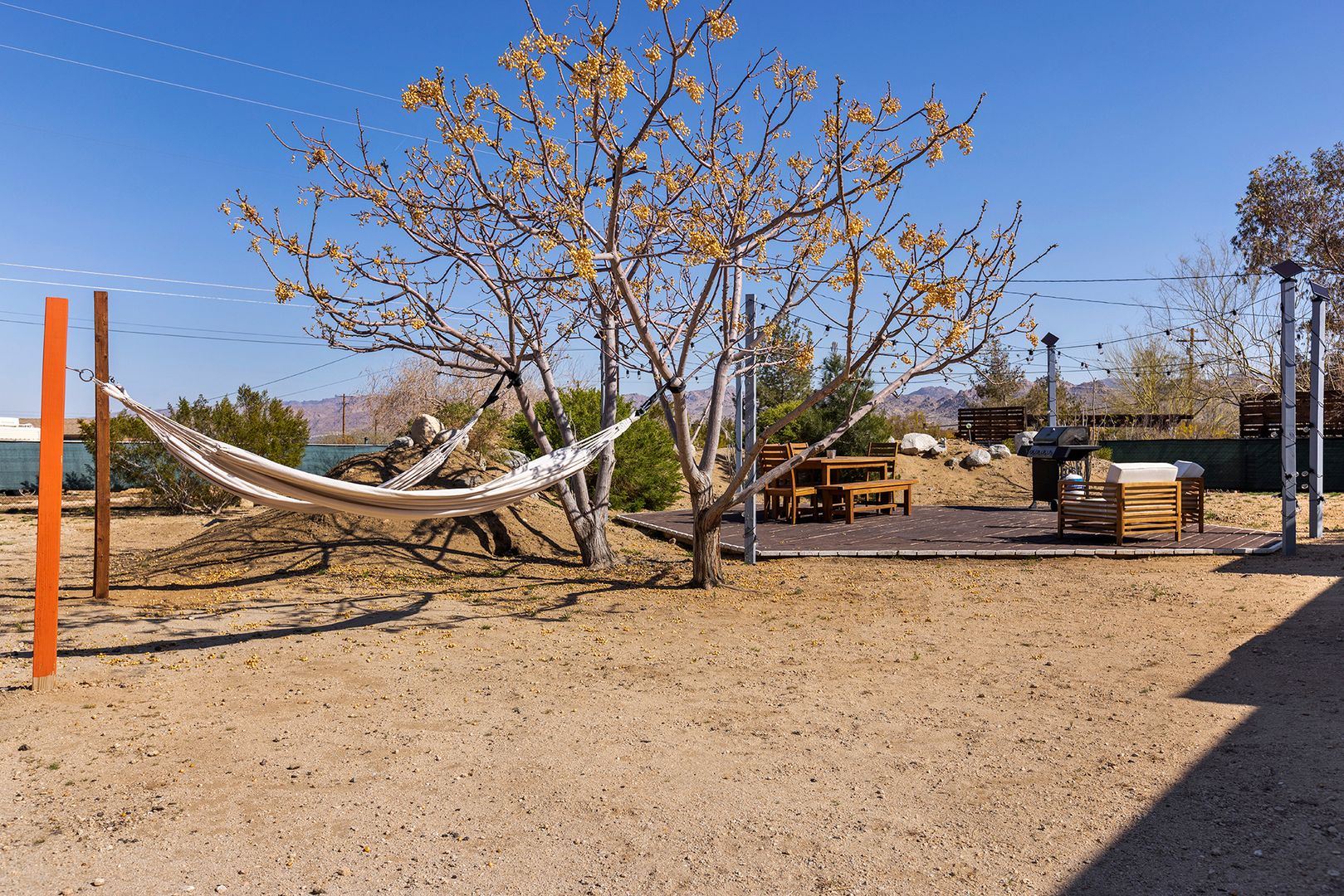 4835 Avenida La Flora Desierta  - Joshua Tree - California - 3 bed, 2 bath rental property