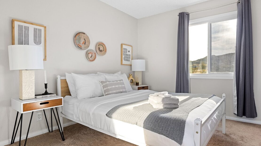 4835 Avenida La Flora Desierta  - Joshua Tree - California - 3 bed, 2 bath rental property