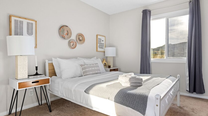 4835 Avenida La Flora Desierta  - Joshua Tree - California - 3 bed, 2 bath rental property