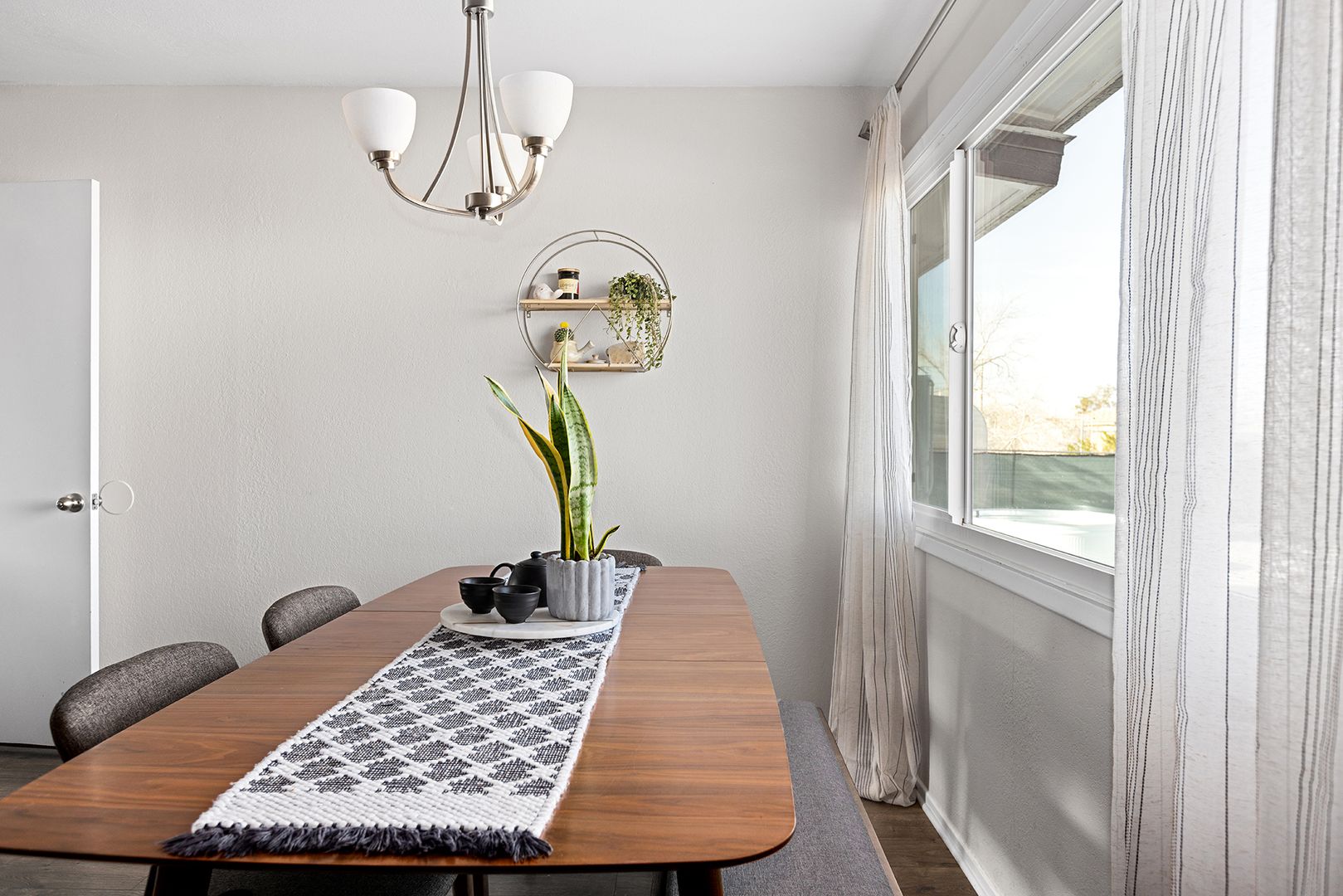 4835 Avenida La Flora Desierta  - Joshua Tree - California - 3 bed, 2 bath rental property