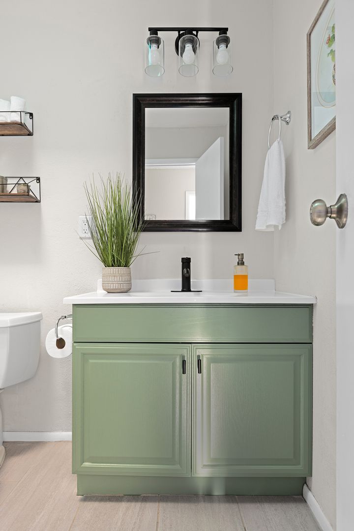 4835 Avenida La Flora Desierta  - Joshua Tree - California - 3 bed, 2 bath rental property