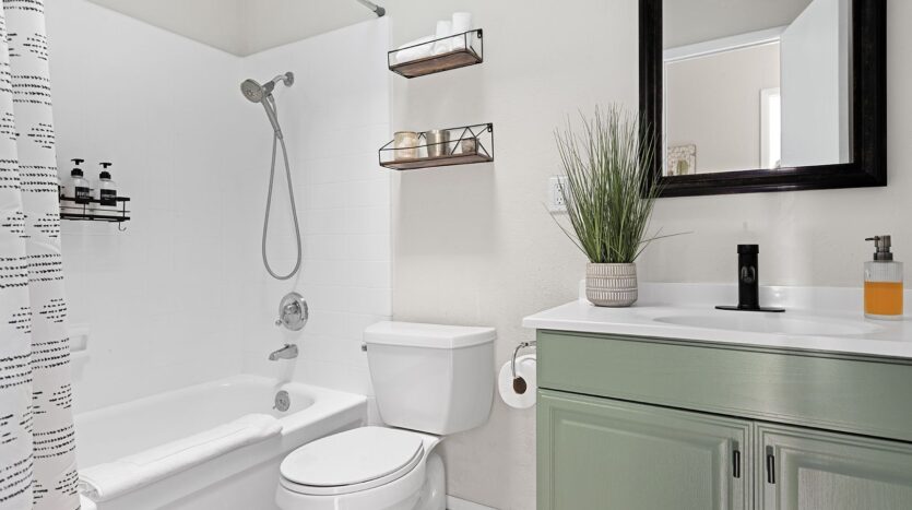 4835 Avenida La Flora Desierta  - Joshua Tree - California - 3 bed, 2 bath rental property