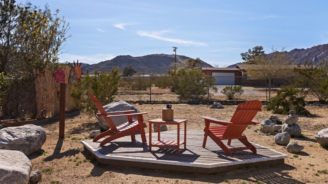 4835 Avenida La Flora Desierta  - Joshua Tree - California - 3 bed, 2 bath rental property