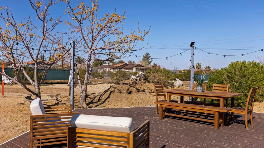 4835 Avenida La Flora Desierta  - Joshua Tree - California - 3 bed, 2 bath rental property