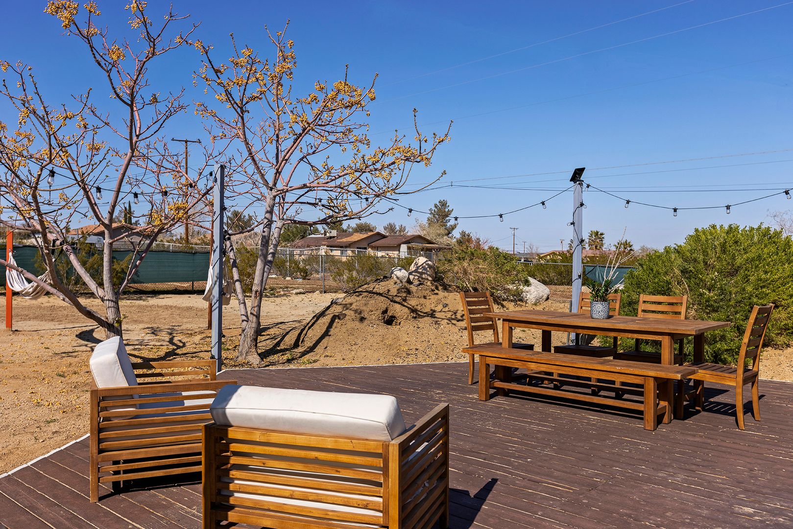 4835 Avenida La Flora Desierta  - Joshua Tree - California - 3 bed, 2 bath rental property