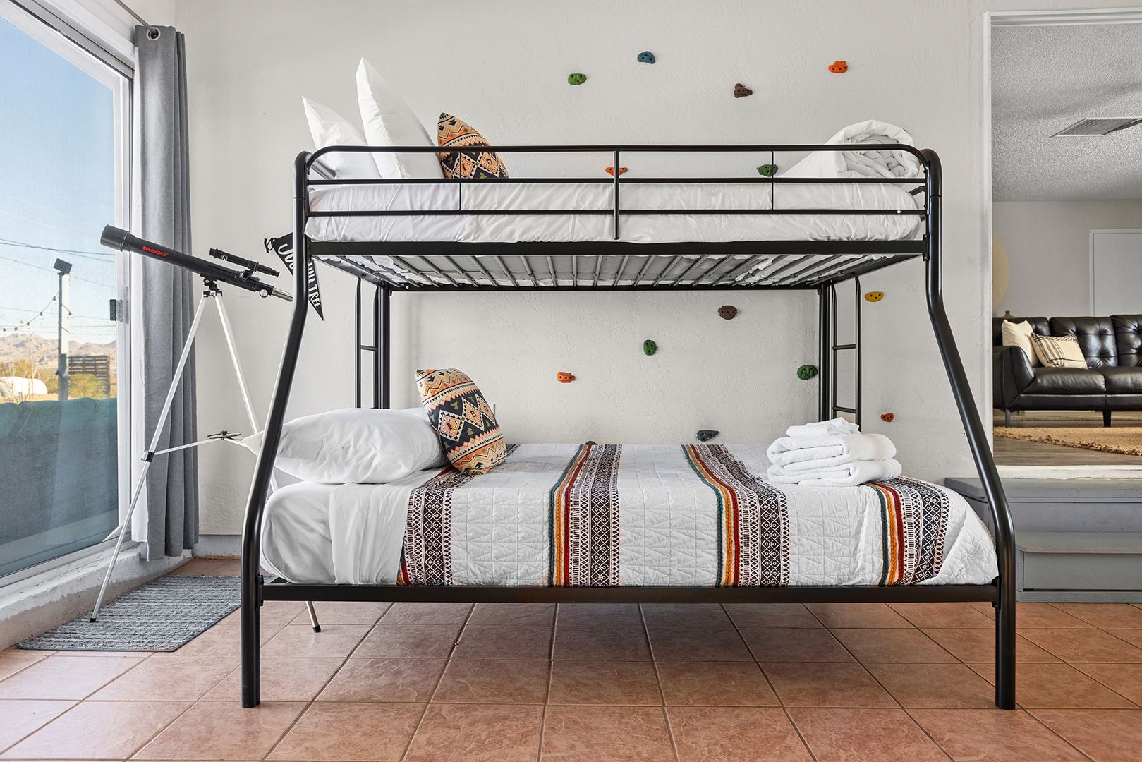 4835 Avenida La Flora Desierta  - Joshua Tree - California - 3 bed, 2 bath rental property