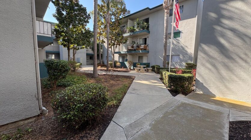 4885 Cole Street #9 - San Diego - California - 3 bed, 1.5 bath rental property