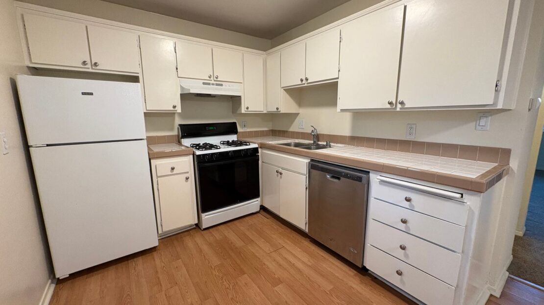 4885 Cole Street #9 - San Diego - California - 3 bed, 1.5 bath rental property