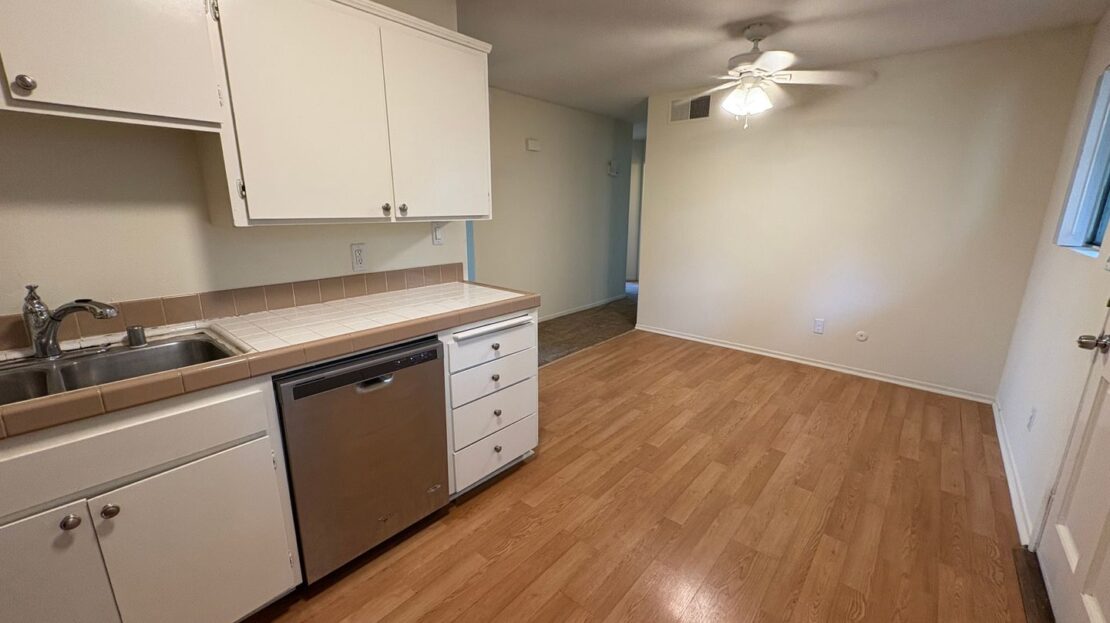 4885 Cole Street #9 - San Diego - California - 3 bed, 1.5 bath rental property