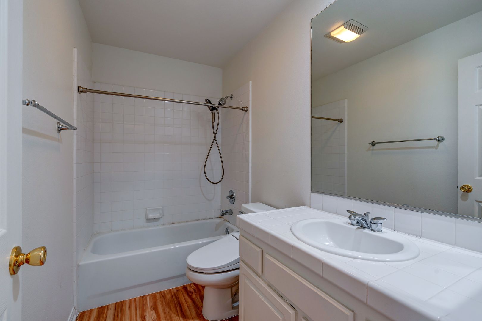 4896 Via Bella - Thousand Oaks - California - 4 bed, 3 bath rental property