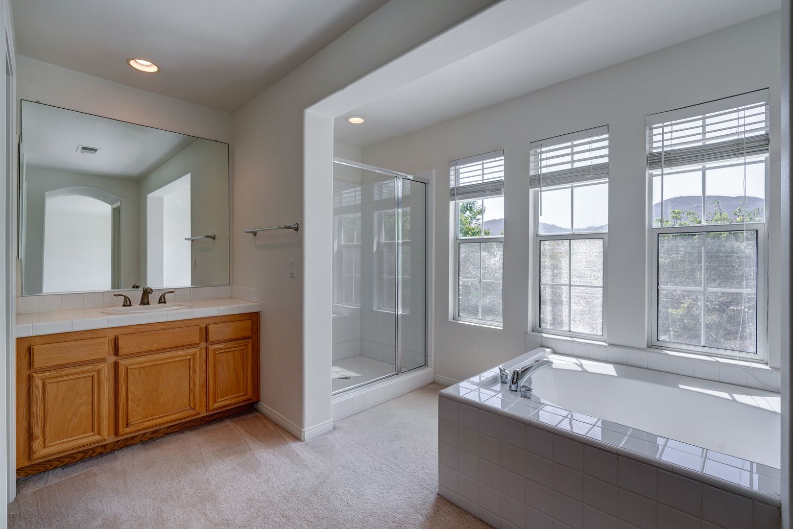 4896 Via Bella - Thousand Oaks - California - 4 bed, 3 bath rental property