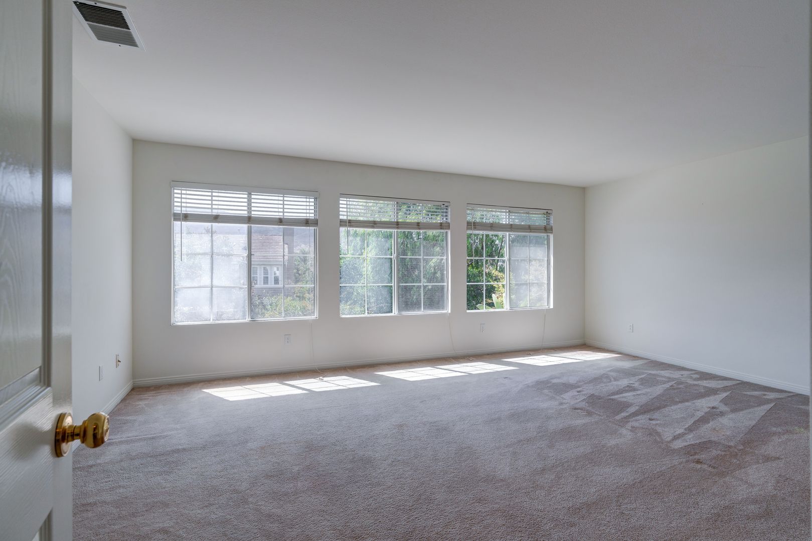 4896 Via Bella - Thousand Oaks - California - 4 bed, 3 bath rental property