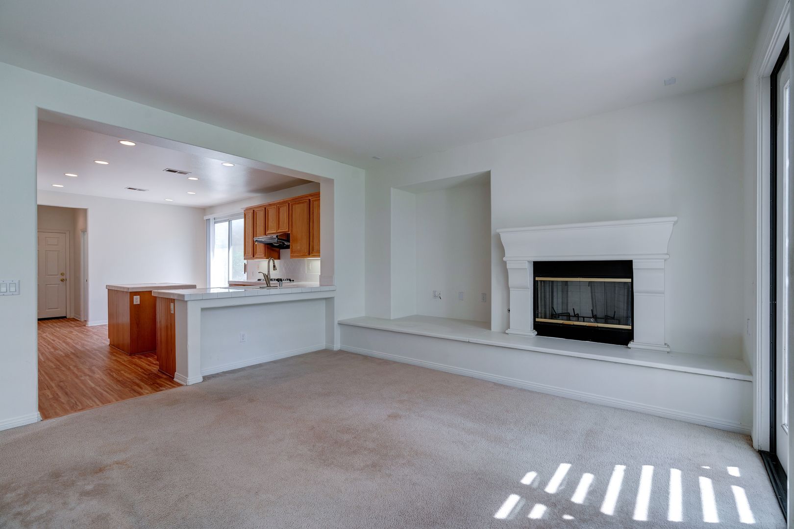 4896 Via Bella - Thousand Oaks - California - 4 bed, 3 bath rental property