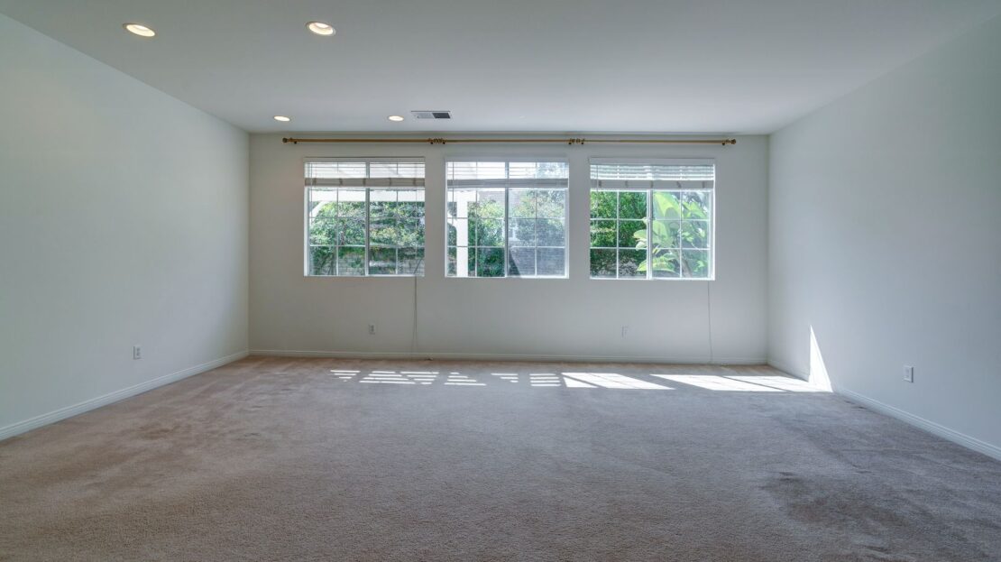 4896 Via Bella - Thousand Oaks - California - 4 bed, 3 bath rental property