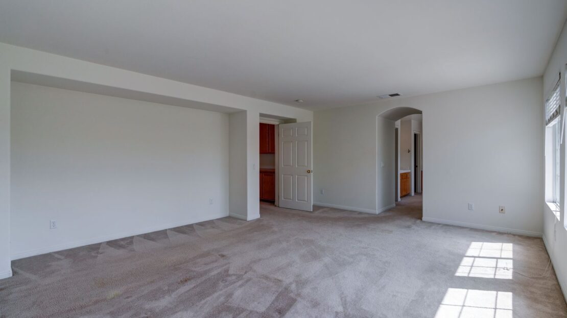 4896 Via Bella - Thousand Oaks - California - 4 bed, 3 bath rental property