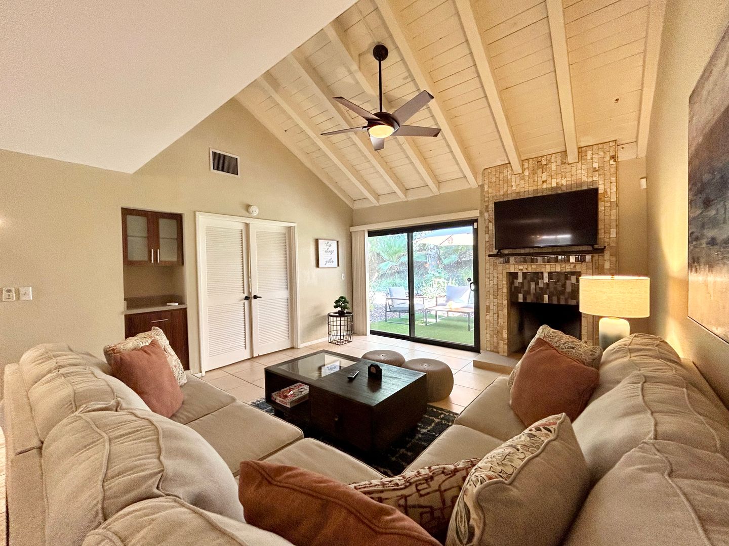 49 Portola Drive  - Palm Springs - California - 3 bed, 2 bath rental property