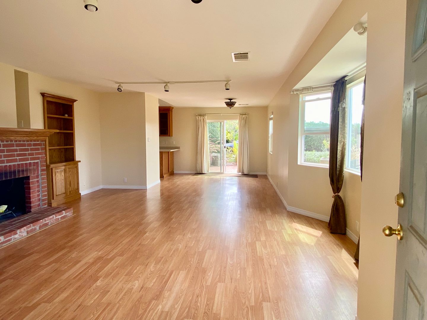 4992 Foothill Road - Carpinteria - California - 4 bed, 2 bath rental property