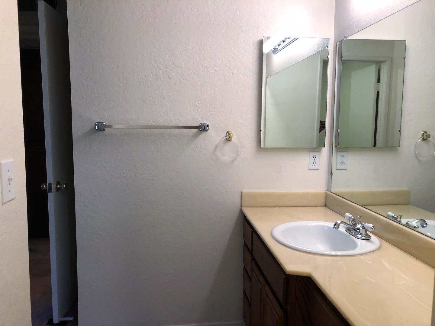 5005 Collwood Way #11 - San Diego - California - 2 bed, 2 bath rental property