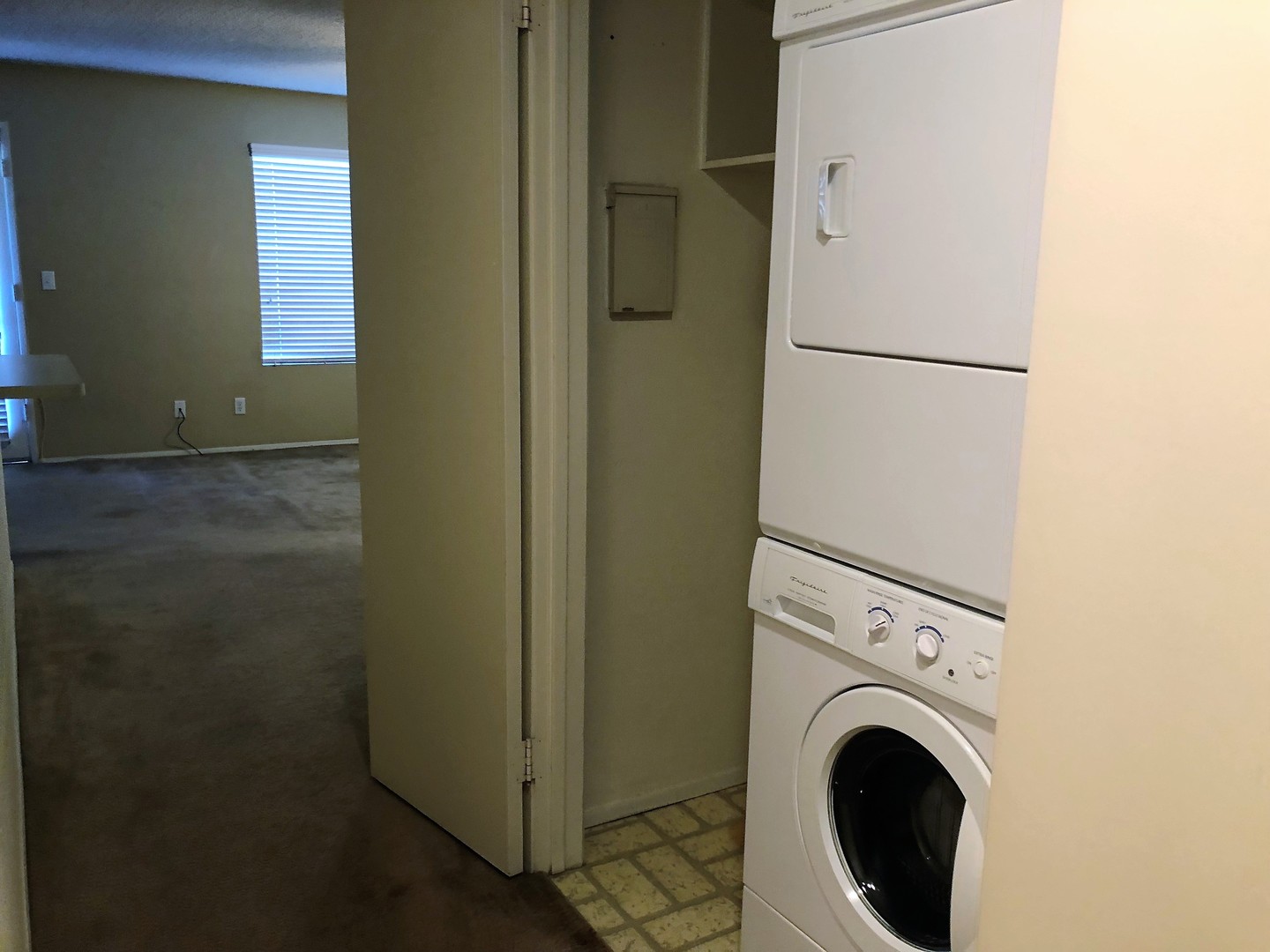 5005 Collwood Way #11 - San Diego - California - 2 bed, 2 bath rental property