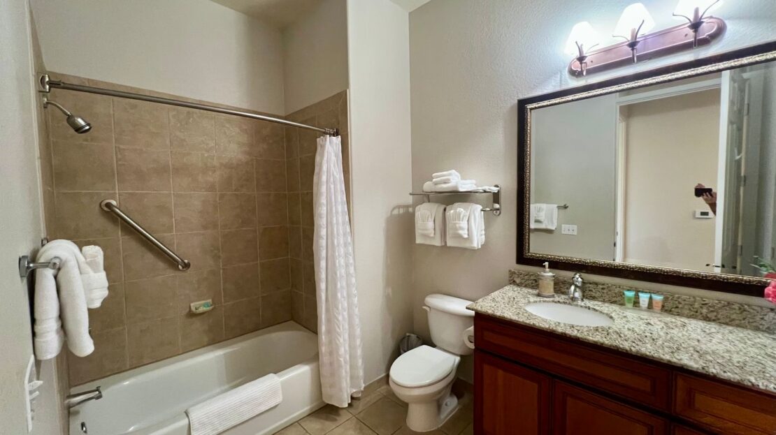 50600 Santa Rosa Plaza Apt 1 - La Quinta - California - 1 bed, 1 bath rental property