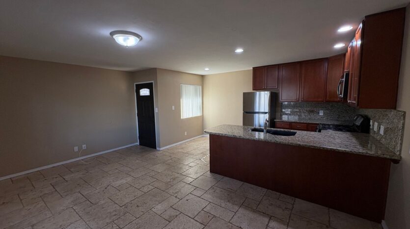 5065 W. Point Loma Blvd -A - San Diego - California - 1 bed, 1 bath rental property