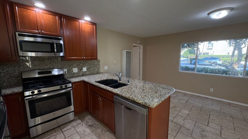 5065 W. Point Loma Blvd -A - San Diego - California - 1 bed, 1 bath rental property