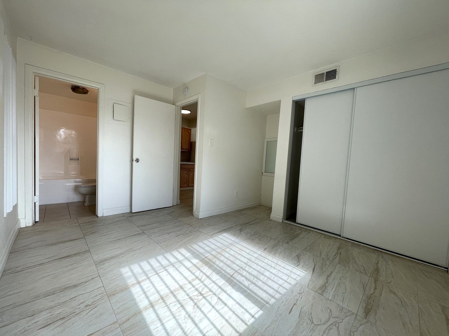 51080 Avenida Mendoza - 02 - La Quinta - California - 1 bed, 1 bath rental property