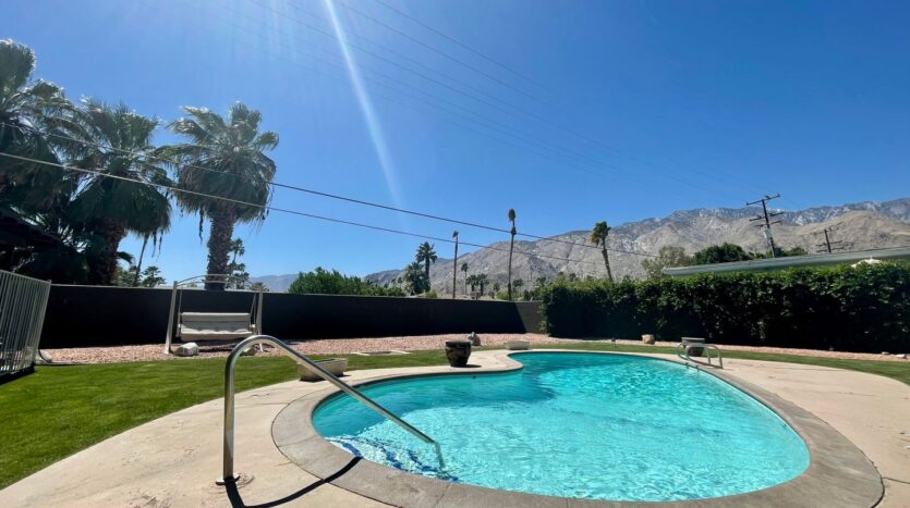 511 East Chuckwalla Rd - Unit 4  - Palm Springs - California - 1 bed, 1 bath rental property
